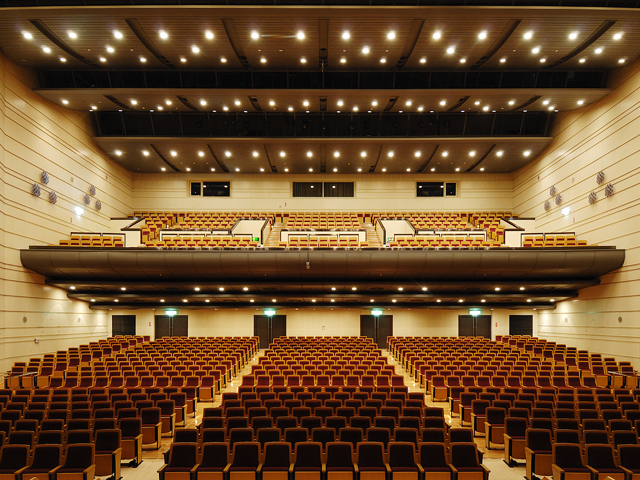 船橋市市民文化ホール客席改修工事